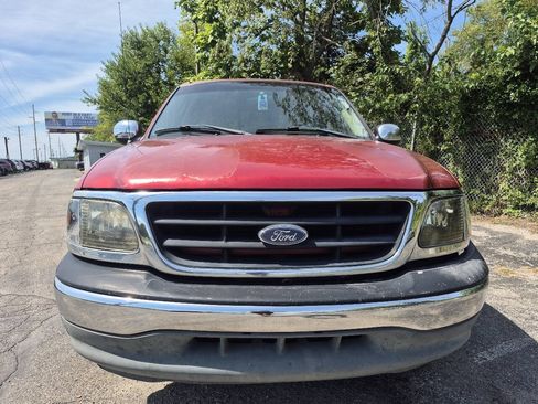 Used 2002 Ford F150 XLT RWD image 2