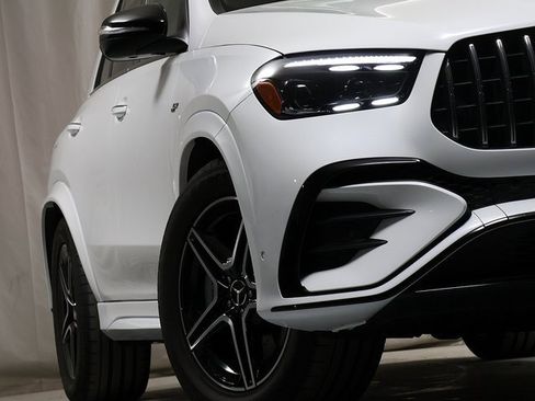 Certified 2025 Mercedes-Benz GLE 53 AMG GLE 53 AMGﾮ image 6