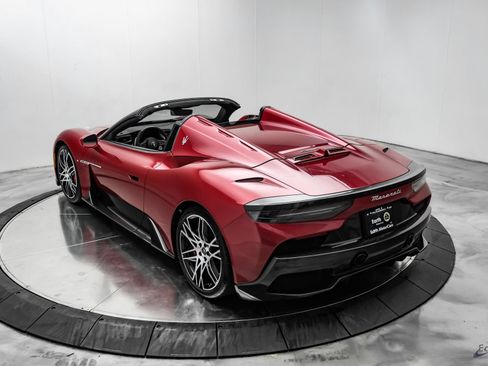 Used 2023 Maserati MC20 Spyder RWD image 15
