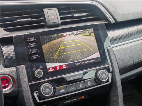 Used 2019 Honda Civic Sport image 12