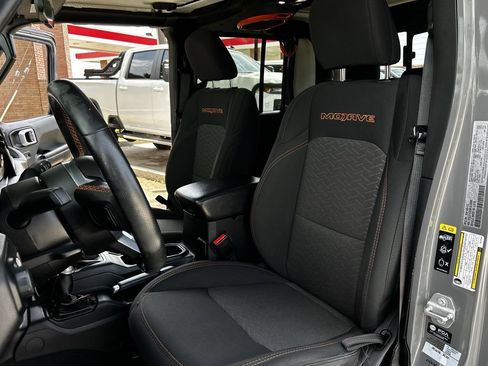 Used 2021 Jeep Gladiator Mojave w/ Trailer Tow Package AWD/4WD image 26
