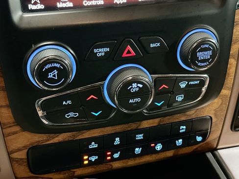 Used 2013 RAM 1500 Laramie Longhorn w/ Convenience Group image 17