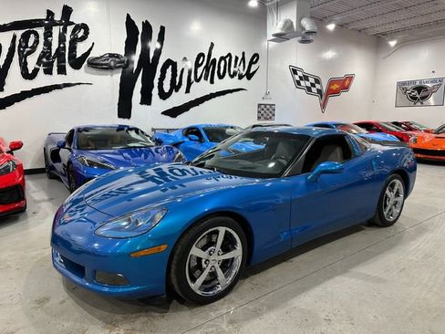 Used 2010 Chevrolet Corvette Coupe w/ Preferred Equipment Group image 24