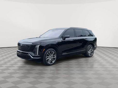 Used 2026 Cadillac Vistiq Sport w/ LPO, Floor Liner Package AWD/4WD image 4