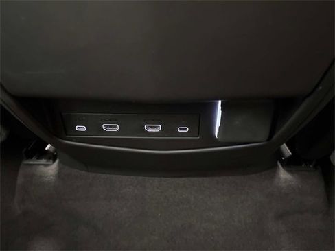 Used 2025 Cadillac Escalade V image 20