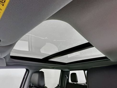 New 2026 Ford F250 Lariat w/ Tremor Off-Road Package image 33