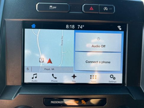 Used 2018 Ford F150 XLT w/ Equipment Group 302A Luxury AWD/4WD image 15