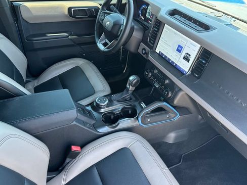 Used 2024 Ford Bronco Wildtrak AWD/4WD image 16