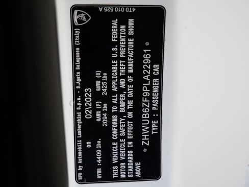 Used 2023 Lamborghini Huracan Tecnica image 27