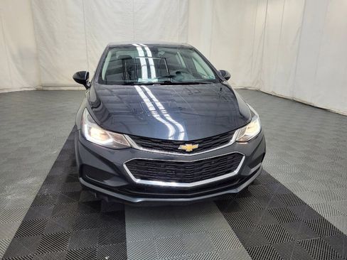 Used 2017 Chevrolet Cruze LT w/ Convenience Package FWD image 14