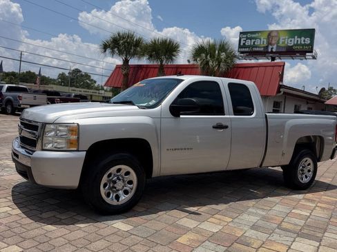 Used 2010 Chevrolet Silverado 1500 LS RWD image 12