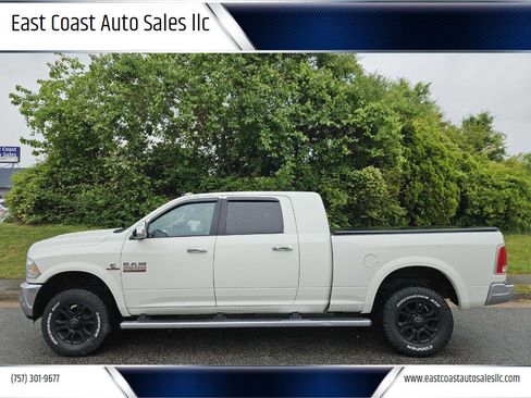 Used 2016 RAM 2500 Laramie AWD/4WD image 1