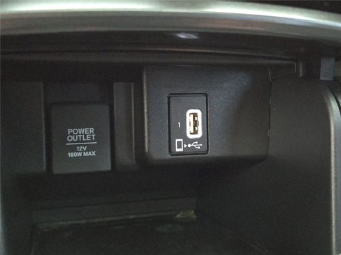 Used 2019 Honda Accord EX-L image 9