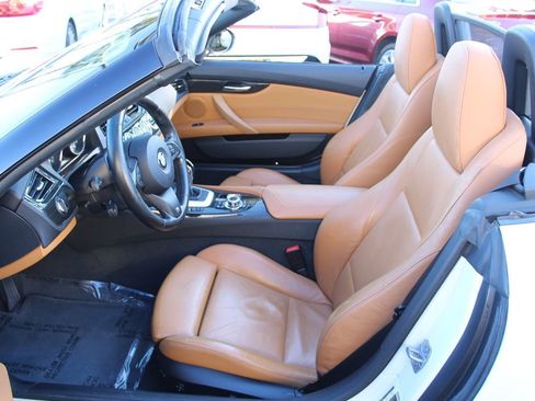 Used 2016 BMW Z4 sDrive28i image 25