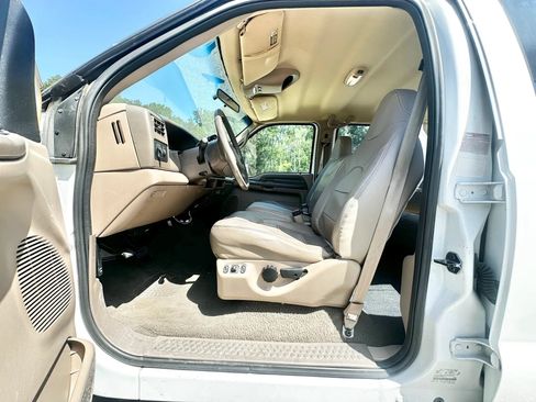 Used 1999 Ford F350 2WD Crew Cab DRW Super Duty image 9