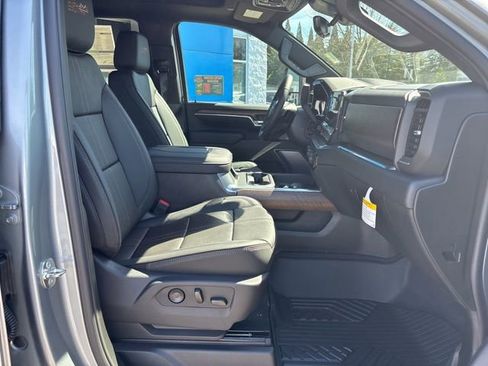 New 2026 Chevrolet Silverado 3500 High Country w/ High Country Premium Package AWD/4WD image 44