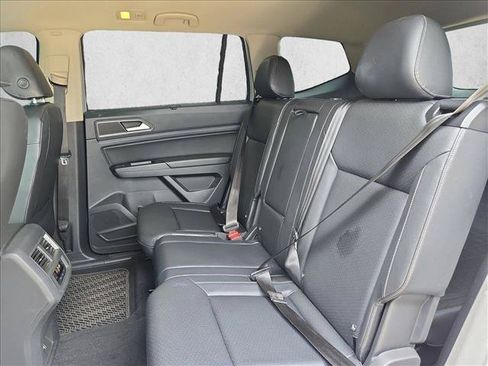 Used 2019 Volkswagen Atlas SE FWD image 19