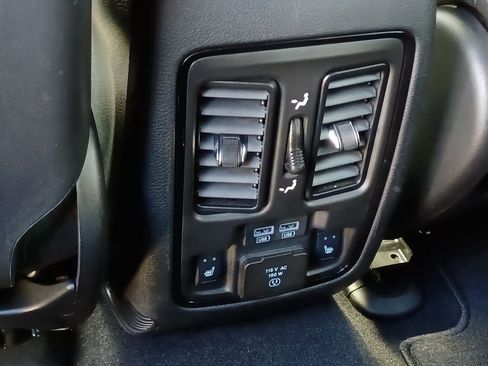 Used 2025 Dodge Durango R/T w/ Blacktop Package AWD/4WD image 34