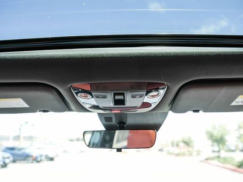 New 2025 Kia Sportage SX AWD/4WD image 18