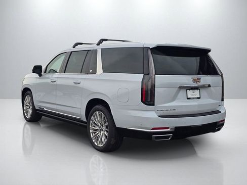 New 2026 Cadillac Escalade ESV Luxury w/ Touring Package RWD image 7