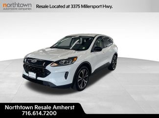 Used 2022 Ford Escape SE w/ SE Sport Appearance Package AWD/4WD video 1