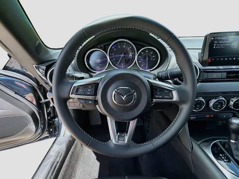 Used 2022 MAZDA MX-5 Miata RF Grand Touring RWD image 36