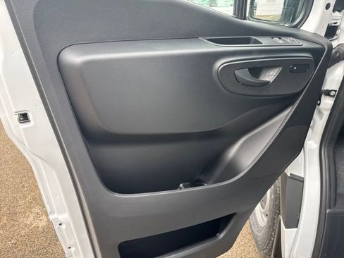 New 2025 Mercedes-Benz Sprinter 2500 image 10