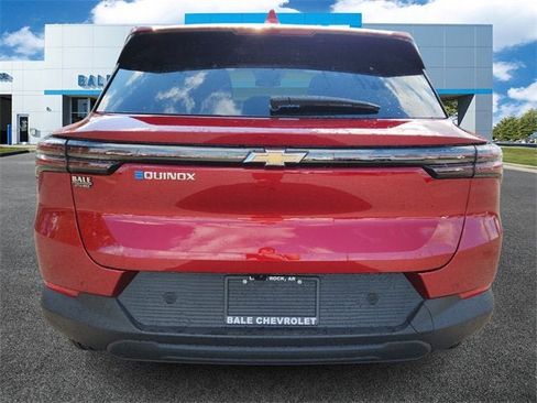 New 2026 Chevrolet Equinox EV LT image 4