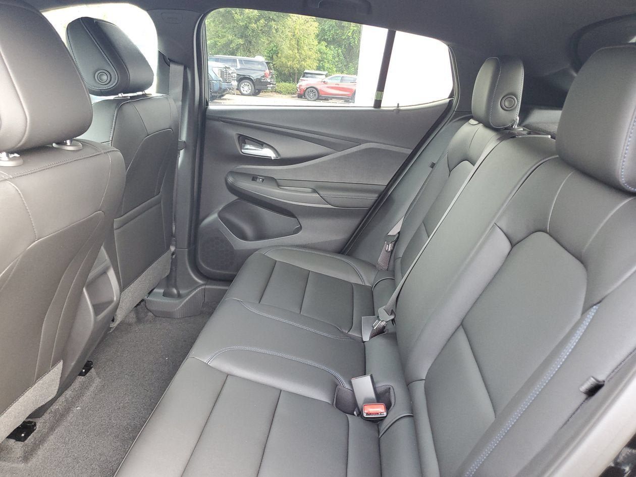New 2026 Buick Envista Sport Touring w/ Convenience II Package FWD image 10