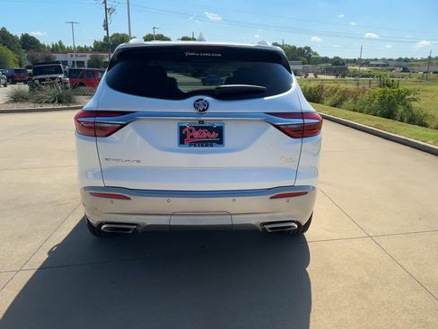 Used 2021 Buick Enclave Premium w/ Sun and Sites Package image 8