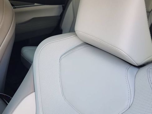 Used 2026 INFINITI QX60 Luxe w/ Cargo Package FWD image 19