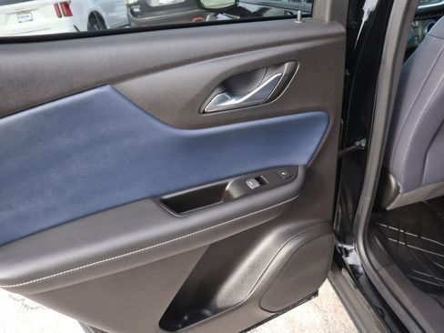 Used 2024 Chevrolet Blazer RS w/ Enhanced Convenience Package image 9