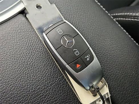 Used 2020 Mercedes-Benz C 300 Sedan w/ Premium Package image 35