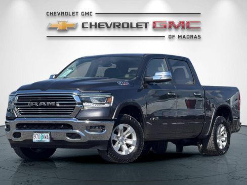 Used 2022 RAM 1500 Laramie AWD/4WD image 7
