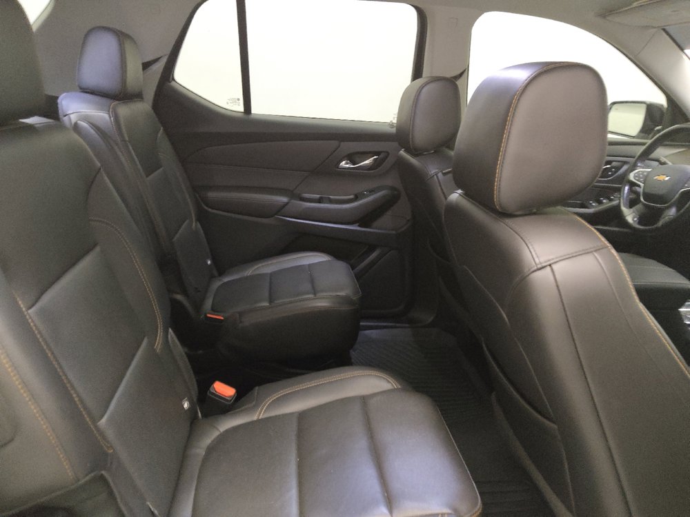 Used 2020 Chevrolet Traverse Premier w/ Redline Edition FWD image 19