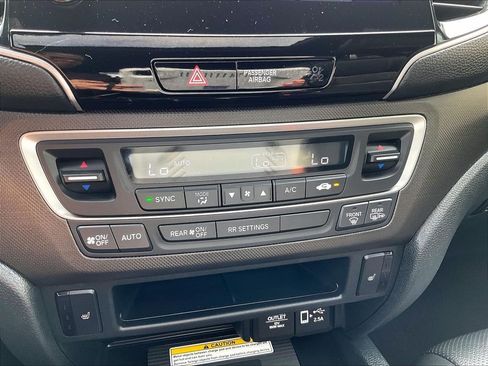 Used 2023 Honda Passport TrailSport image 26