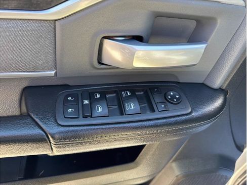 Used 2022 RAM 2500 Big Horn AWD/4WD image 21