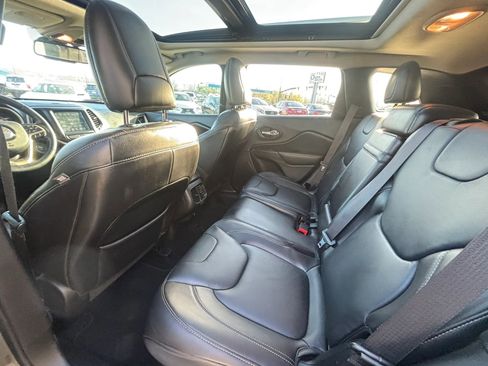 Used 2016 Jeep Cherokee Limited w/ Trailer Tow Group image 17