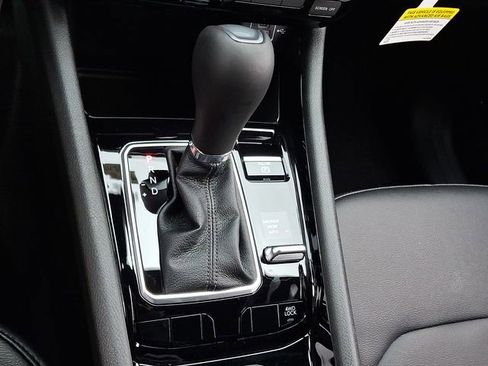 New 2026 Jeep Compass Limited image 11