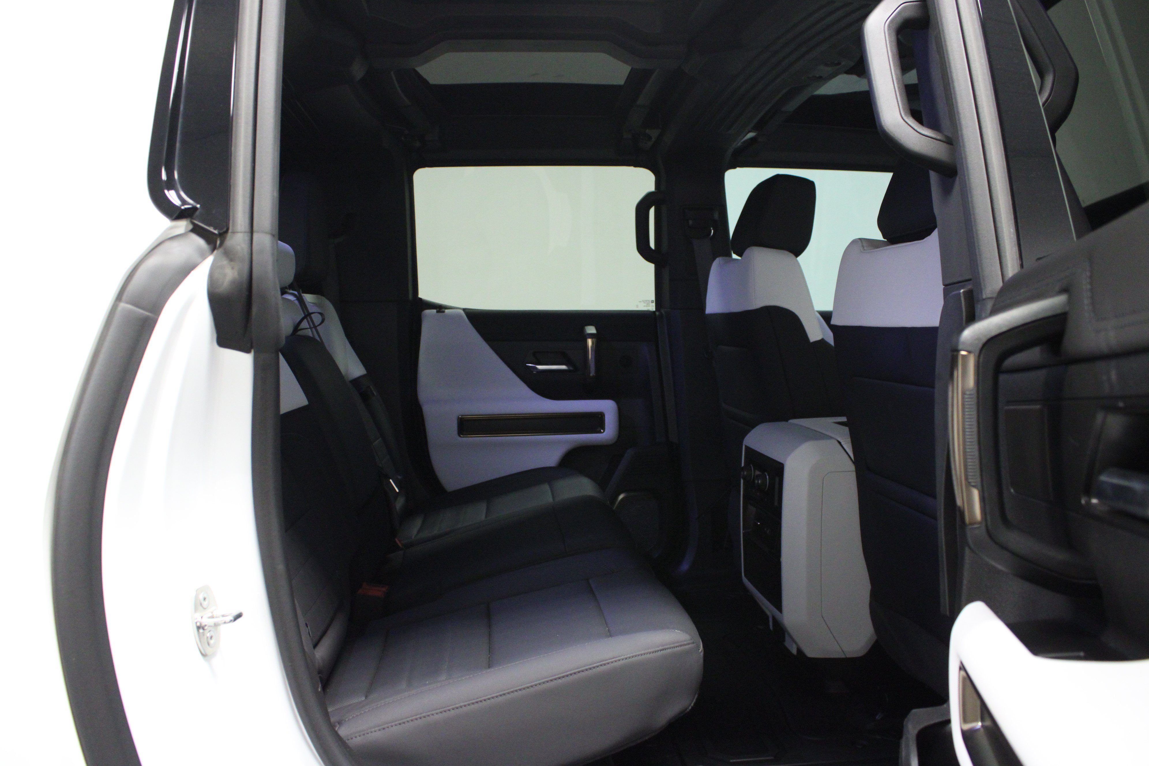 Used 2024 GMC Hummer EV 3X w/ Extreme Off-Road Package AWD/4WD image 15