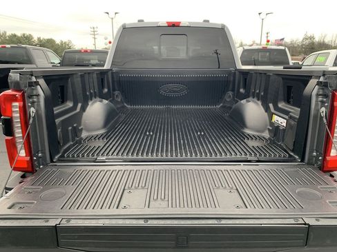 Used 2024 Ford F250 Lariat w/ Sport Appearance Package image 19