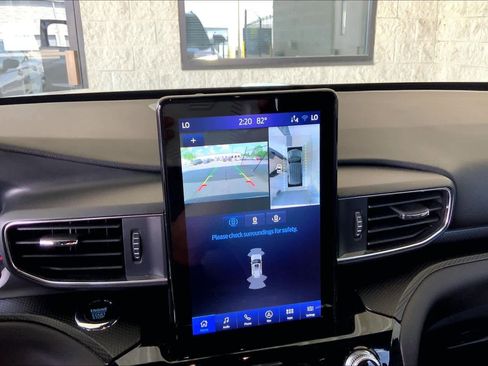 Used 2023 Ford Explorer ST w/ Equipment Group 401A AWD/4WD image 29