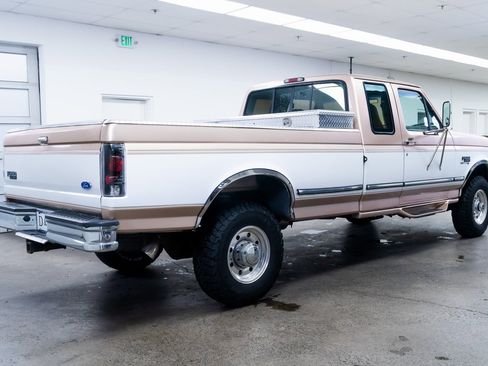 Used 1997 Ford F250 XL HD image 6