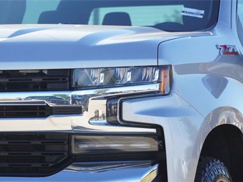 Used 2020 Chevrolet Silverado 1500 LT w/ All-Star Edition image 4