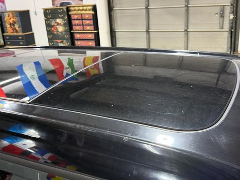 Used 2009 MINI Cooper Clubman Hardtop FWD image 9
