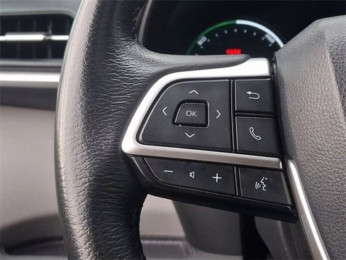 Used 2024 Toyota Sienna XLE image 21