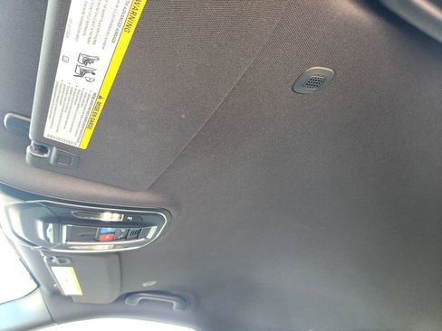 New 2026 Jeep Grand Cherokee L Laredo image 18