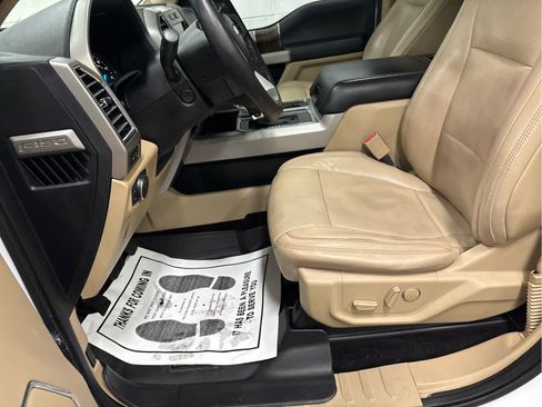 Used 2016 Ford F150 Lariat w/ Equipment Group 502A Luxury image 29