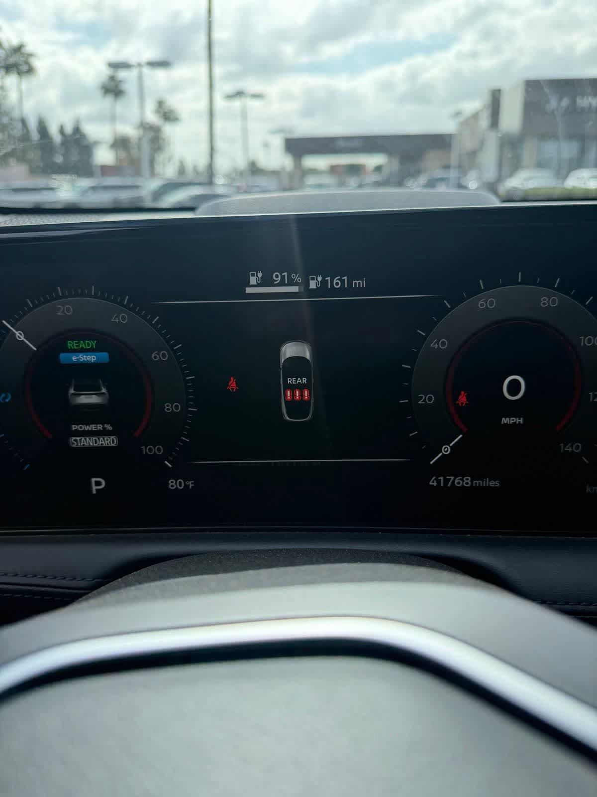 Used 2023 Nissan Ariya FWD image 19