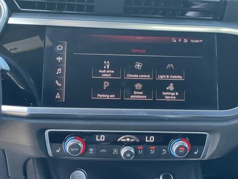 Used 2020 Audi Q3 2.0T Premium Plus w/ Premium Plus Package image 22